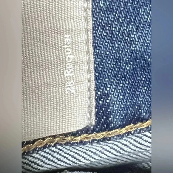 Everlane women’s jeans, size 28 - Picture 8 of 8